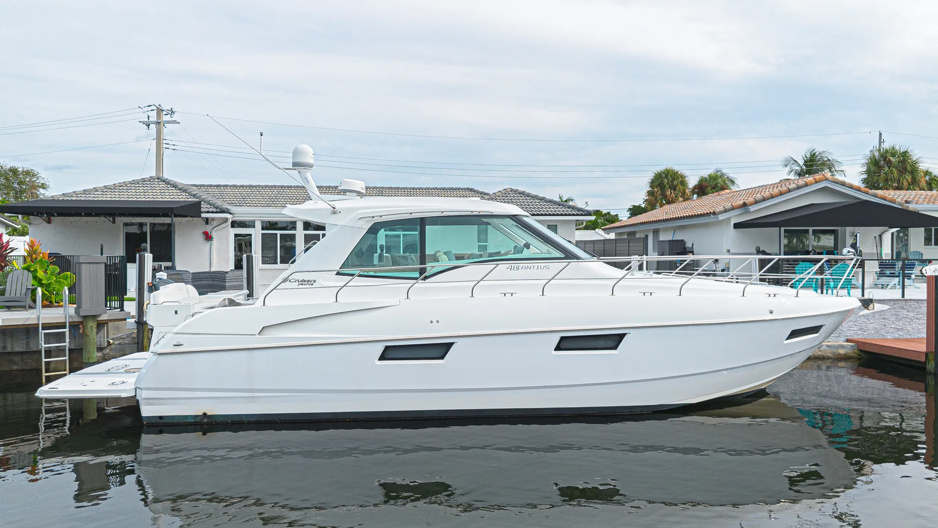 2012 Cruisers Cantius
