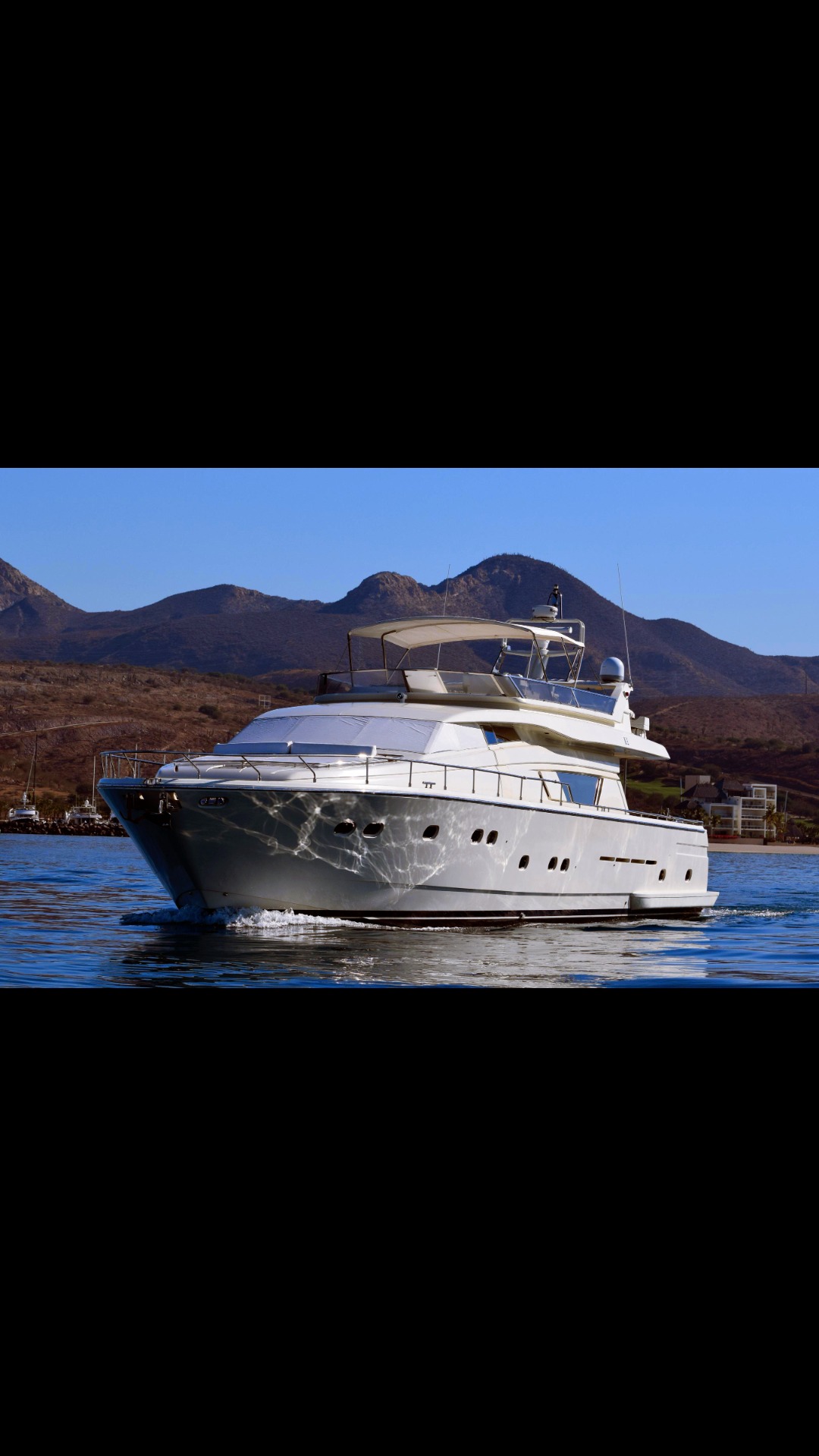 1998 Ferretti 80 main photo