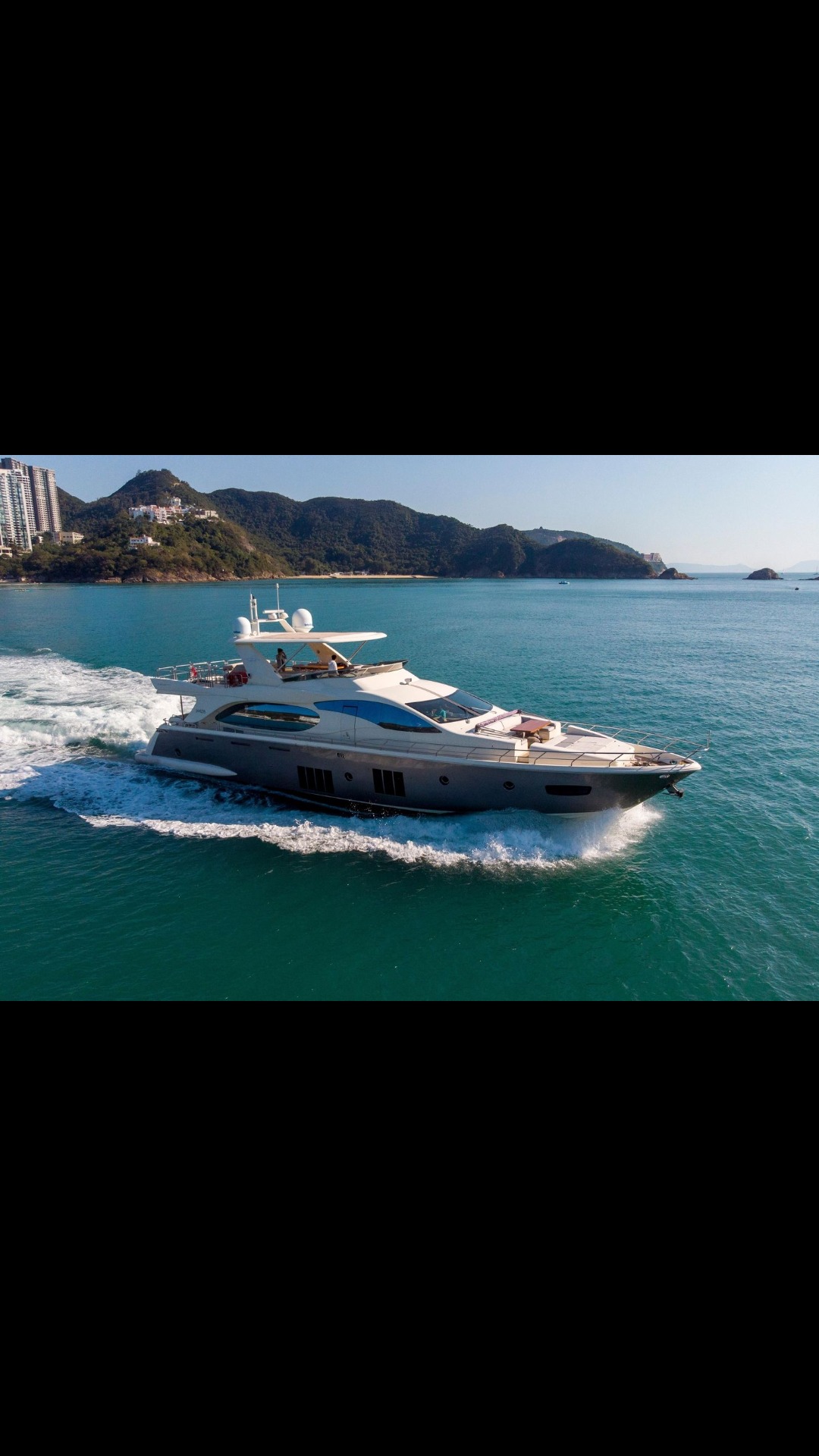 AZIMUT 88 main photo