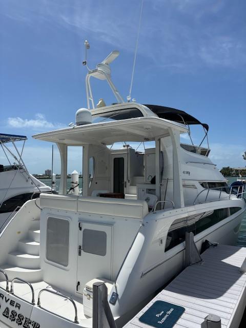 2006 Carver 43 Motor Yacht main photo