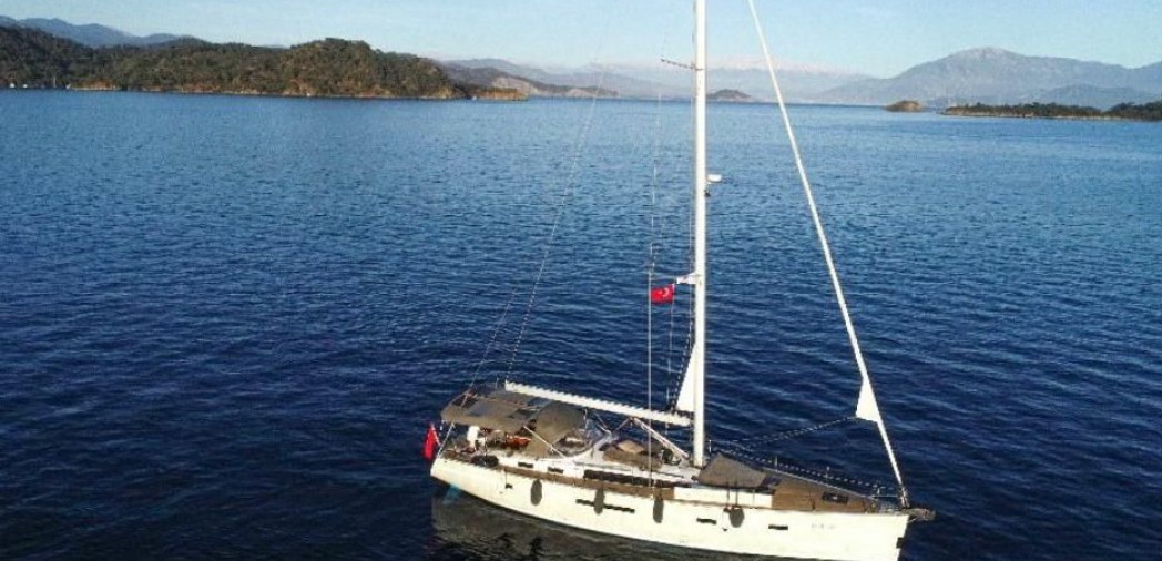 Bavaria Cruiser 56 main photo