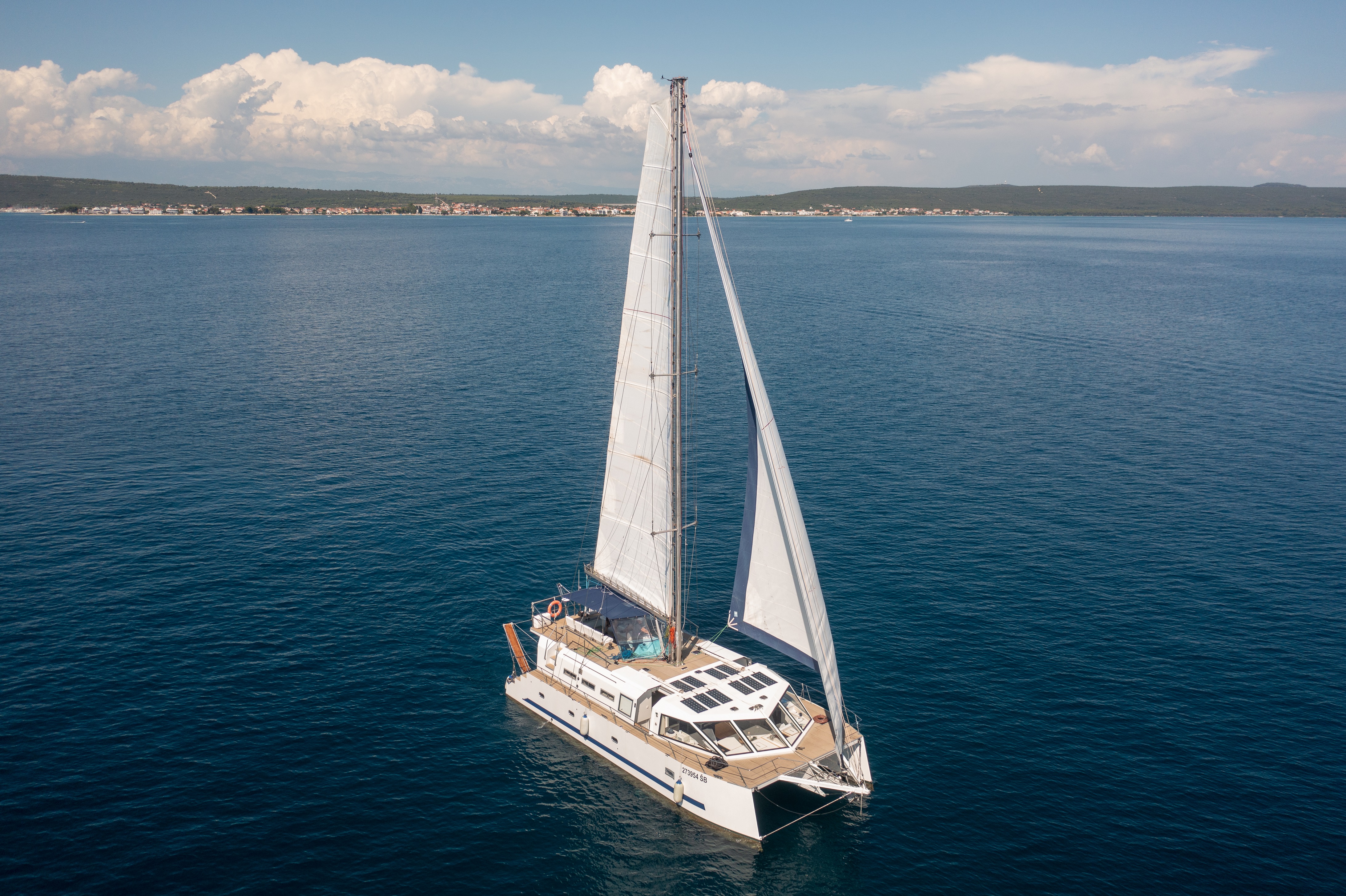 UPWIND 50 ECO main photo