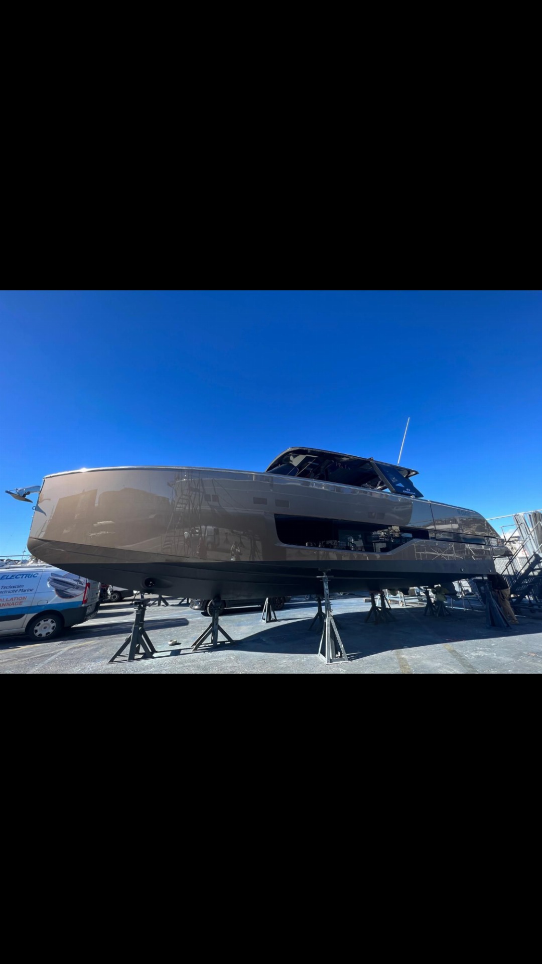 Cranchi 46 Luxury Motor Yacht main photo