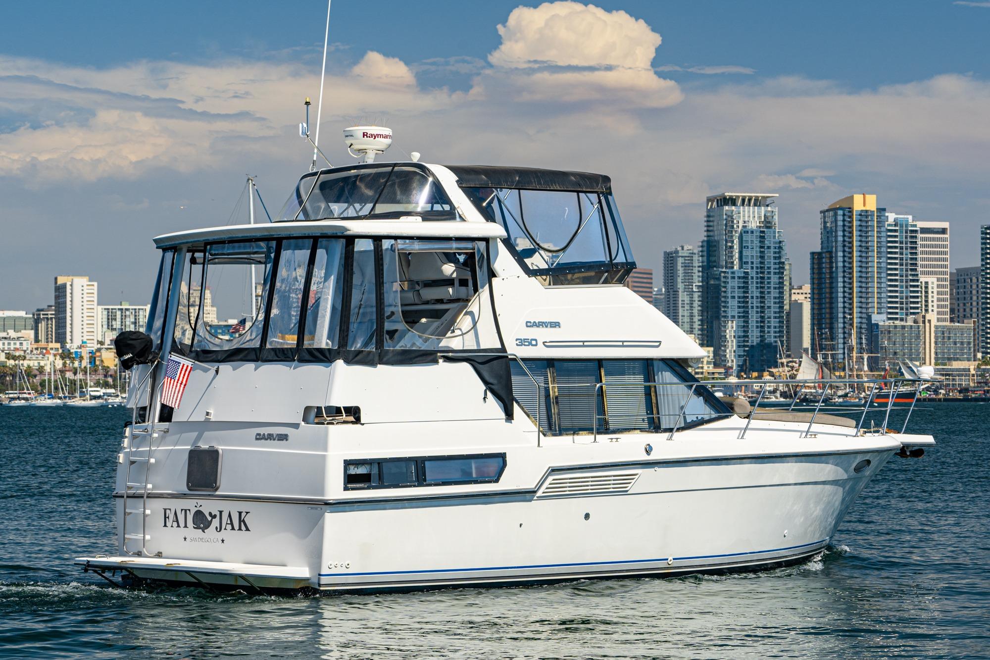 1993 Carver 350 Aft Cabin Motor Yacht main photo