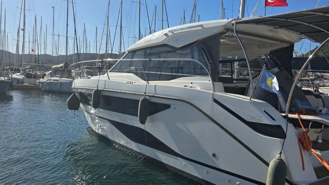 Bavaria 36 HT main photo