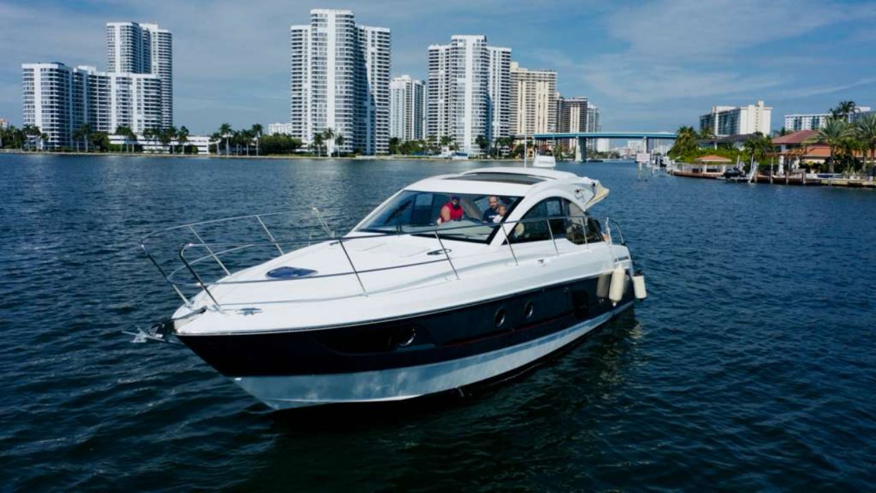 Beneteau Gran Turismo 38 main photo